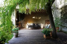 Rare, characterful 14-room house near EPERNAY (51)