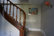 Rare, characterful 14-room house near EPERNAY (51)