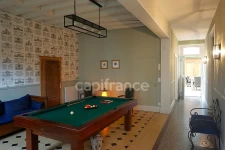 Rare, characterful 14-room house near EPERNAY (51)