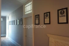 Rare, characterful 14-room house near EPERNAY (51)
