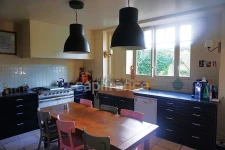 Rare, characterful 14-room house near EPERNAY (51)