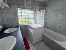 Dpt Dordogne (24), à vendre  maison P5  - Terrain de 4321 M²– campagne d’Antonne-et-Trigonant – 120 m² 