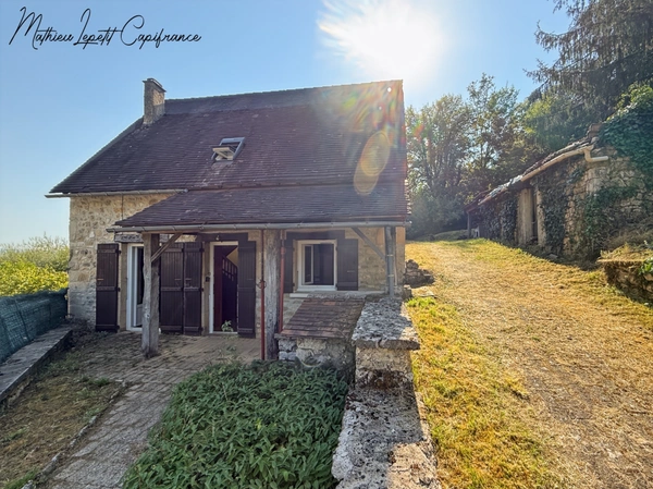 Maison en pierre apparente à vendre 3 pièces LA BACHELLERIE (24)  72 m² – 2 chambres – terrain 1744 M²