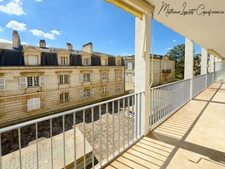 Appartement à vendre 2 pièces PERIGUEUX (24) centre ville ascenseur 58.84 M².