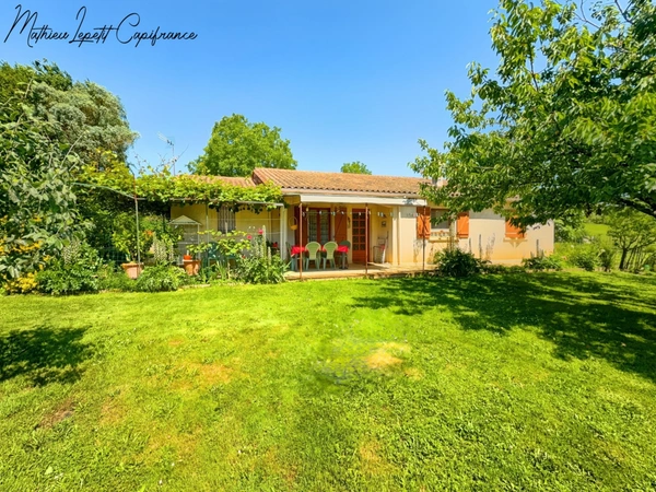 Maison à vendre 5 pièces  (24) 118 M² plain-pied avec garage