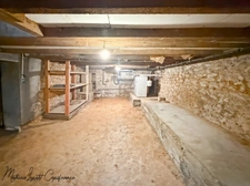 🏡 À vendre – Grande maison familiale 6 pièces de 150 M² avec dépendance à PERIGUEUX.