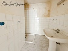 Immeuble à rénover – Centre de THENON (24210) 120 M2 