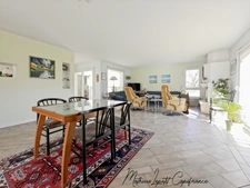 Maison à vendre 6 pièces  166 M² ST VINCENT SUR L'ISLE terrain de 1593 M²