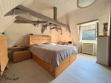 A vendre Deux maisons, un appartement indépendant et deux garages 246 M² habitables  8 pièces SAINT PIERRE DE CHIGNAC (24)– Terrain de 1981 M².