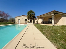 Maison à vendre 6 pièces  166 M² ST VINCENT SUR L'ISLE terrain de 1593 M²