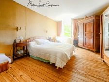Maison à vendre 11 pièces SAINT PIERRE DE CHIGNAC (24) 280 M² habitables