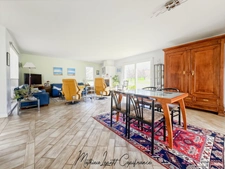 Maison à vendre 6 pièces  166 M² ST VINCENT SUR L'ISLE terrain de 1593 M²