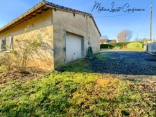 📍 À vendre – Maison de plain-pied de 100 M² à 2 minutes du centre de Vergt sur terrain de 3430 M²