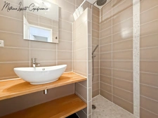 Aux portes de Périgueux – Authentique longère en pierre du XIXᵉ siècle 210 M²- T7 – DPE B – Terrain clos de 1,14 hectare-dépendance 130 M²-garages-SARLIAC-SUR-L'ISLE