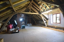Maison avec Extension et Grange attenante aménagée à Vendre Escoubes.