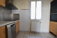 Immeuble ou appartement atypique avec cour privative à vendre PAU proche centre ville.
