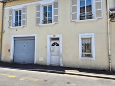 Immeuble ou appartement atypique avec cour privative à vendre PAU proche centre ville.