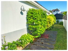 Maison à vendre 9 pièces VANNES (56)-Garage-jardin