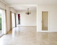Maison à vendre 9 pièces VANNES (56)-Garage-jardin