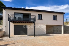 New 3-bedroom house with panoramic views 
