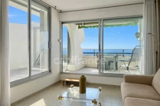 Apartment 42 m² with sea view + 64 m² of terraces + garage
