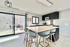 New 3-bedroom house with panoramic views 