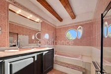 Maison 5 chambres ou 2 appartements T2/T4 + terrain à bâtir
