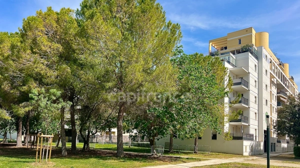 Dpt Hérault (34), à vendre MONTPELLIER appartement T2   