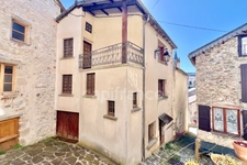 Maison 77 m²+ 34 m² dépendances