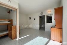 Sunset apartment close to beaches and optional garage