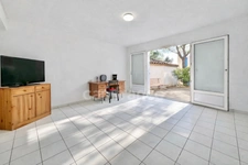 Maison 2 chambres avec terrasse, petit jardin et garage