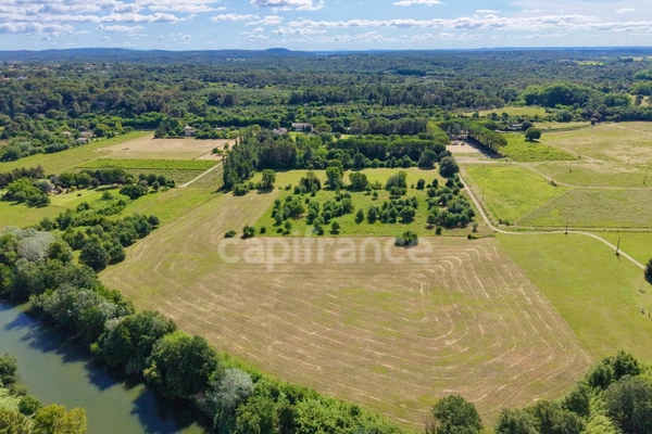 Lot de parcelles agricoles - 62 hectares (62 000 m²) - SOMMIERES (GARD)