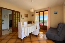 Three-room apartment with private pool