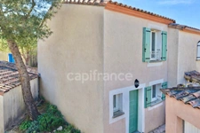 Maison 2 chambres avec terrasse, petit jardin et garage