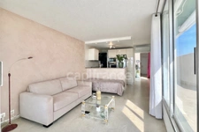 Apartment 42 m² with sea view + 64 m² of terraces + garage