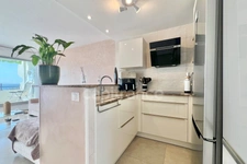Apartment 42 m² with sea view + 64 m² of terraces + garage