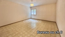 Family home to renovate with 7 bedrooms