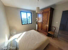 House for sale in L'HOUMEAU (17), 6 rooms - 173 m² - 1100 m² plot - 4 bedrooms, 1 office - Heated swimming pool - Double garage