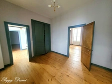 Property for sale 14 rooms SAINT JEAN D'ANGELY (17) - Former wine estate, Building of 940 m2, Manor house, Outbuildings.