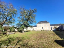 Property for sale 14 rooms SAINT JEAN D'ANGELY (17) - Former wine estate, Building of 940 m2, Manor house, Outbuildings.