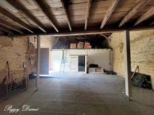 Property for sale 14 rooms SAINT JEAN D'ANGELY (17) - Former wine estate, Building of 940 m2, Manor house, Outbuildings.