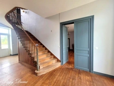 Property for sale 14 rooms SAINT JEAN D'ANGELY (17) - Former wine estate, Building of 940 m2, Manor house, Outbuildings.