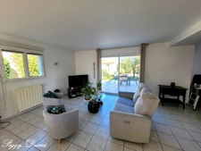 Maison à vendre 6 pièces SAINT XANDRE (17) - Plain-pied - 120 m2 habitables Maison principale et Studio indépendant - Parcelle 614 m2