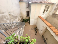 Apartment for sale, 1 room, LA ROCHELLE (17) - Historic heart of La Rochelle - 200m from the Central Market 