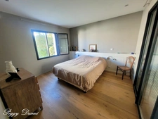 House for sale in L'HOUMEAU (17), 6 rooms - 173 m² - 1100 m² plot - 4 bedrooms, 1 office - Heated swimming pool - Double garage