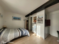 Apartment for sale, 1 room, LA ROCHELLE (17) - Historic heart of La Rochelle - 200m from the Central Market 