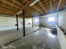 Property for sale 14 rooms SAINT JEAN D'ANGELY (17) - Former wine estate, Building of 940 m2, Manor house, Outbuildings.