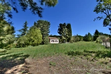 Land for sale EGUILLES (13), 2,800 sqm serviced, to build 1 or 2 houses