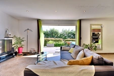 Maison à vendre 7 pièces à 20mn au sud d'AIX EN PROVENCE (13), 170 m2 sur 1 200 m2, vue Sainte Victoire, piscine