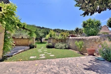 350 sqm 19TH CENTURY STONE-BUILT VILLAGE HOUSE for sale, 7 bedrooms, garden, swimming pool, garage, near LOURMARIN